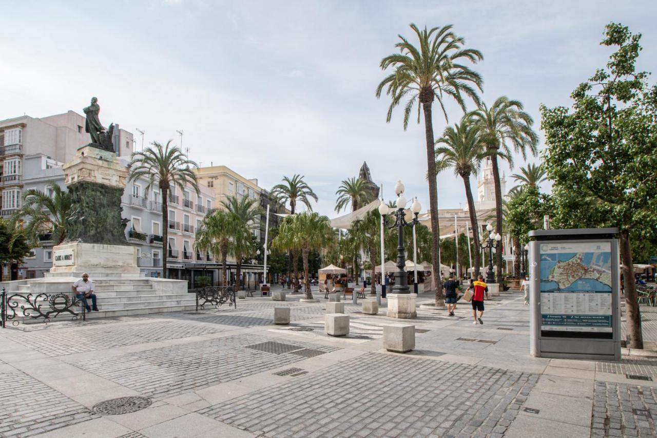 Apartamento Colon En Cádiz Buitenkant foto